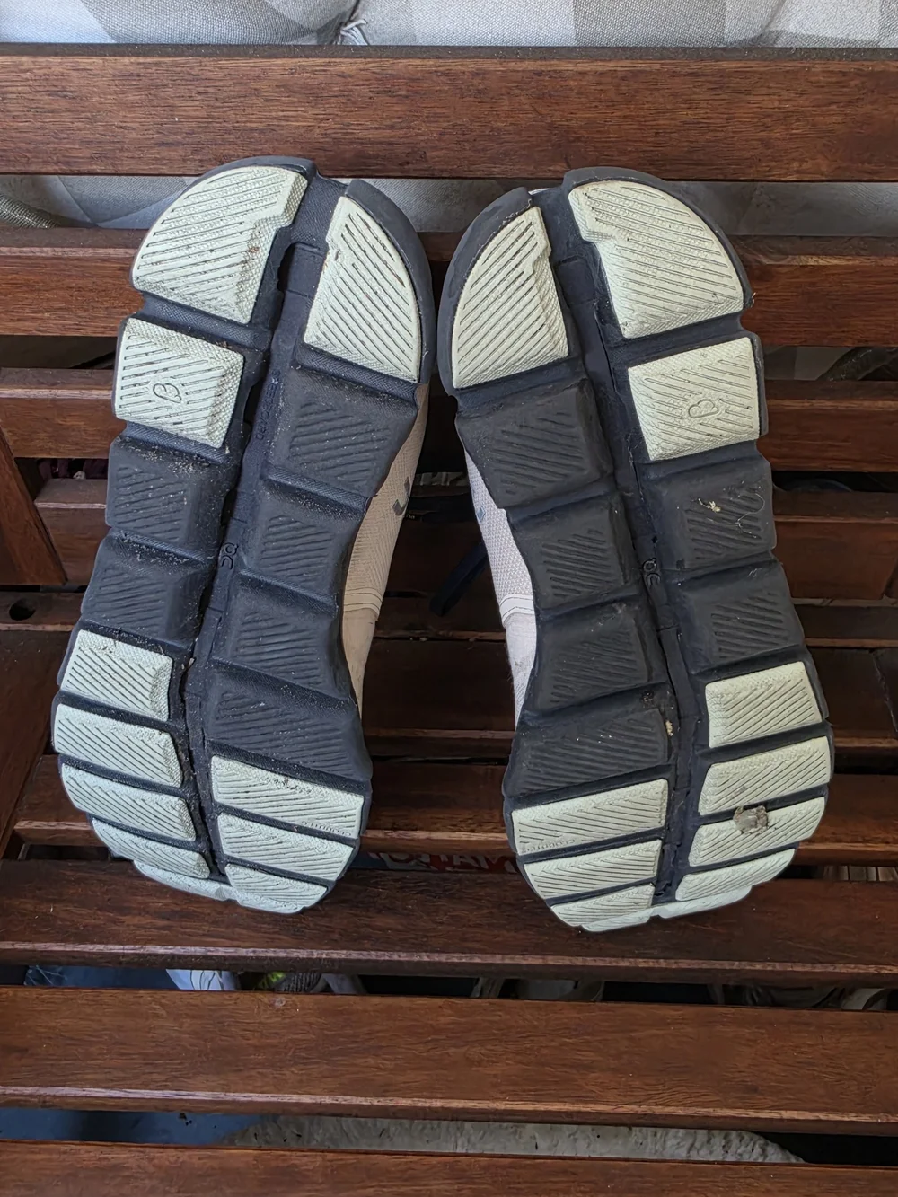 ON Cloud X3 Womens Road Running Shoes Size US 9.5